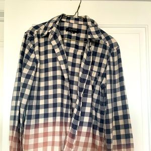 Two-tones Urban Outfitters loose plaid